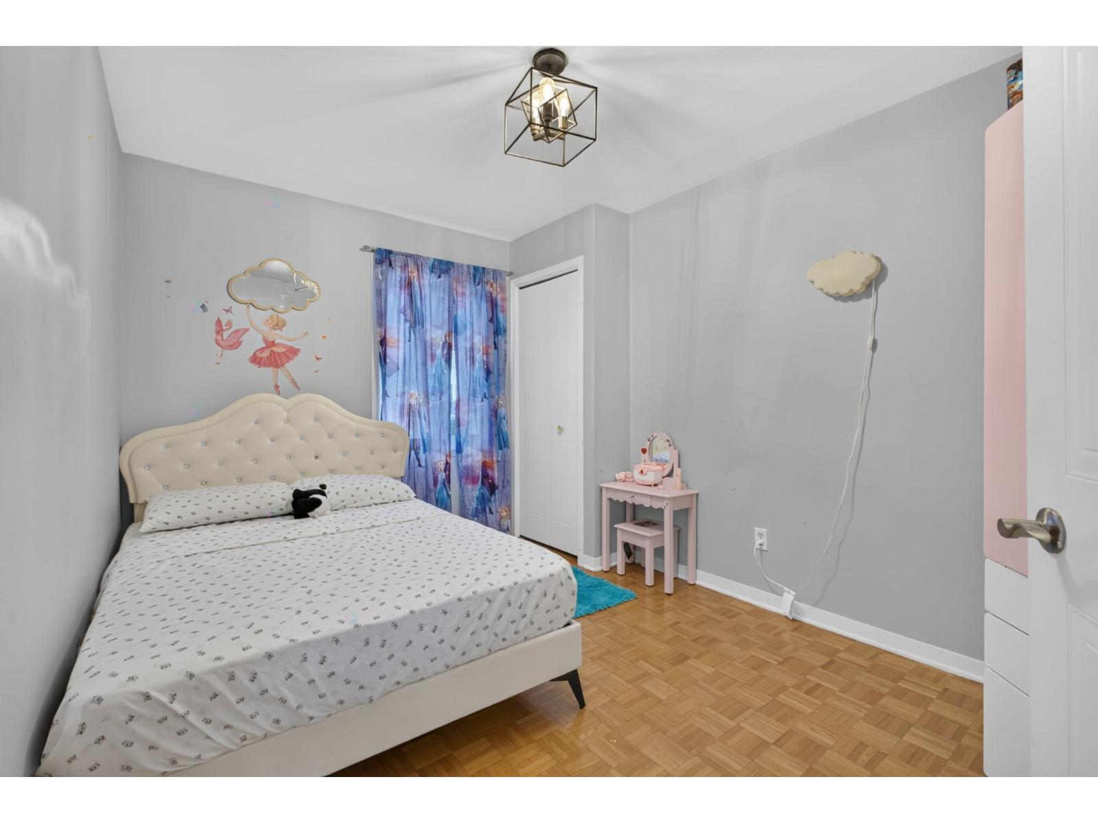 109 Rue De La Concorde Property Photo 17