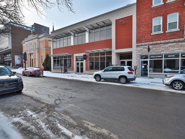 219 Rue Heriot, #b Property Photo 10