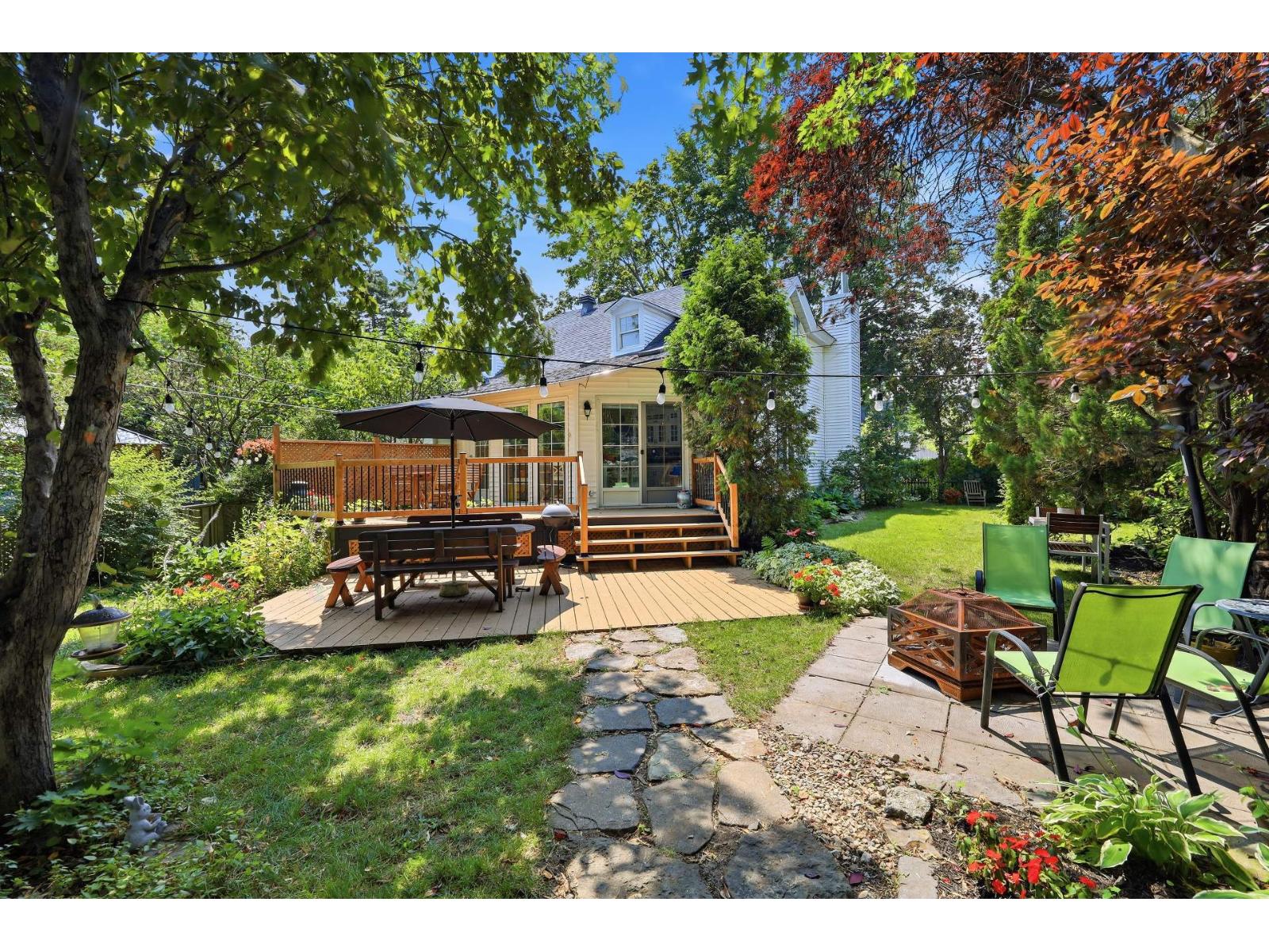 32 Rue Maden Property Photo 3