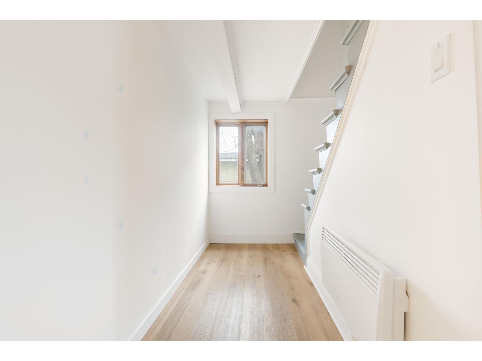 831 Rue Bellefeuille Property Photo 7
