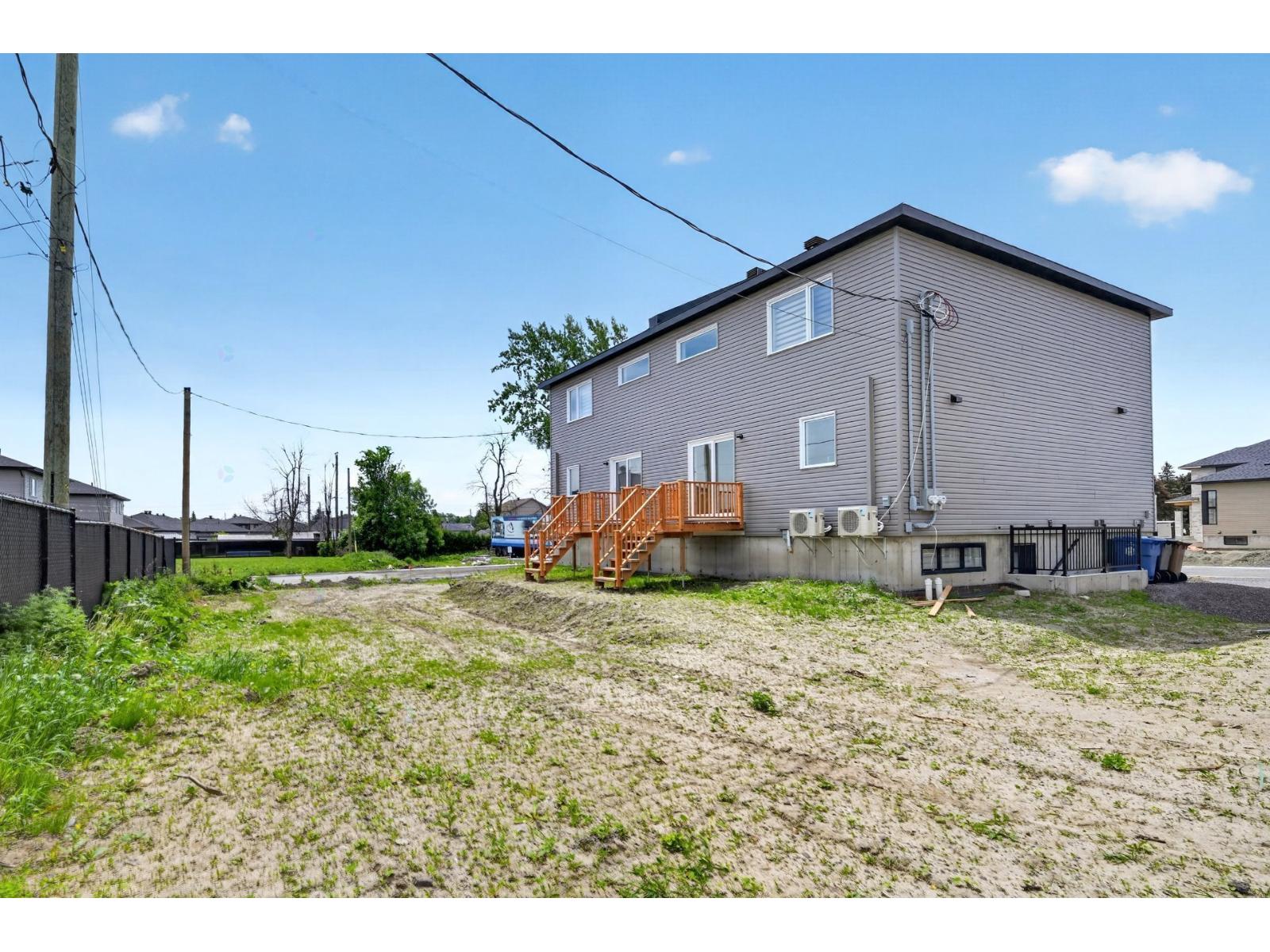 74 Rue Des Ormes Property Photo 24