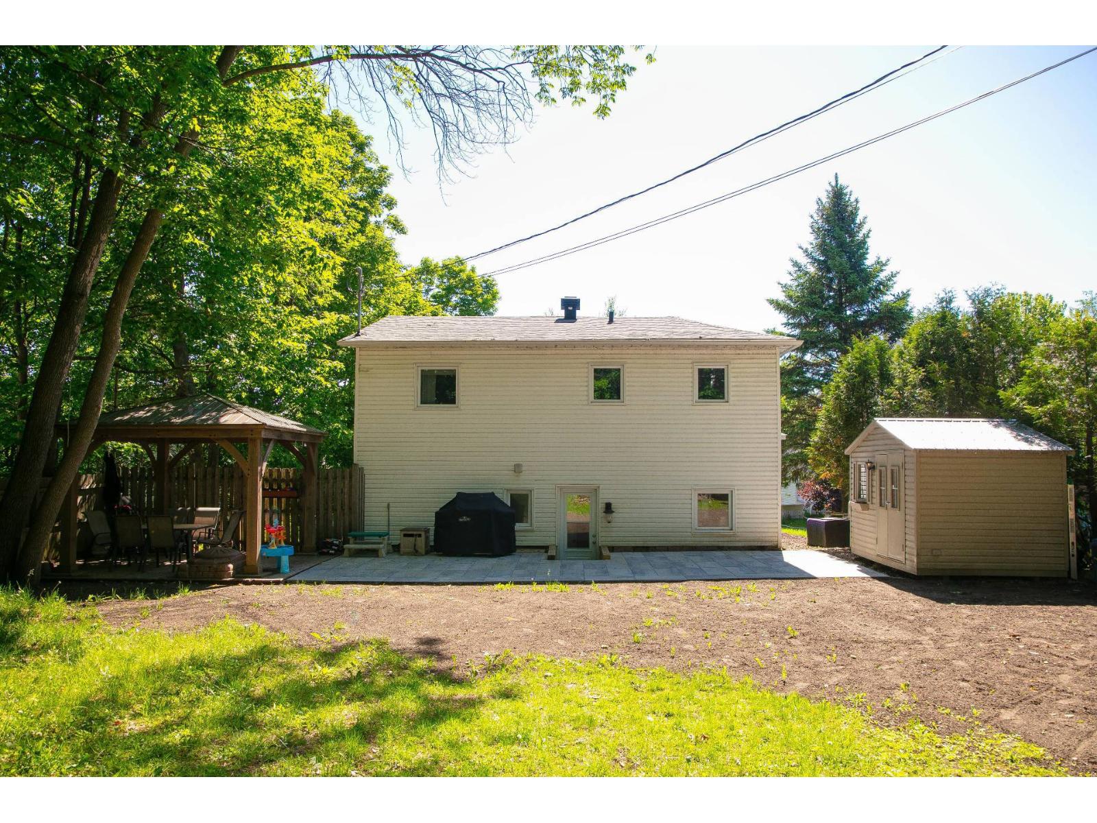 305 Rue Demers Property Photo 28