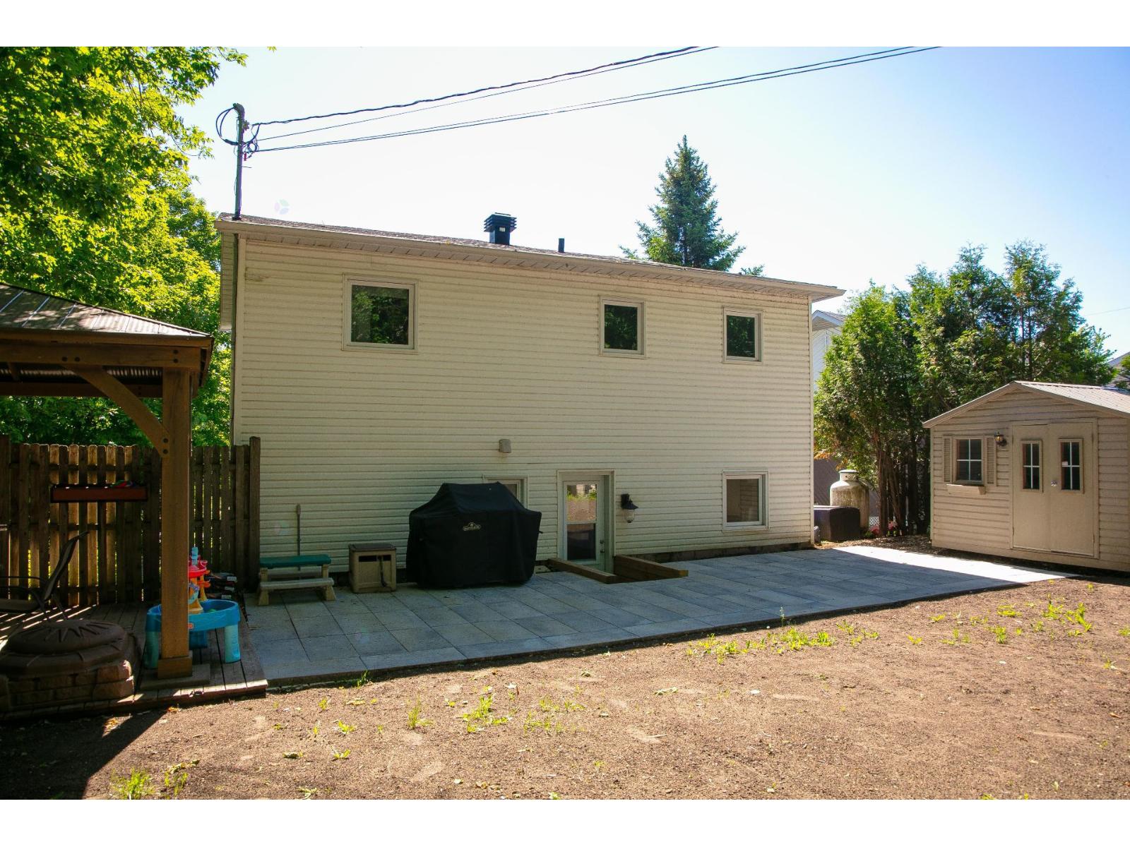 305 Rue Demers Property Photo 29
