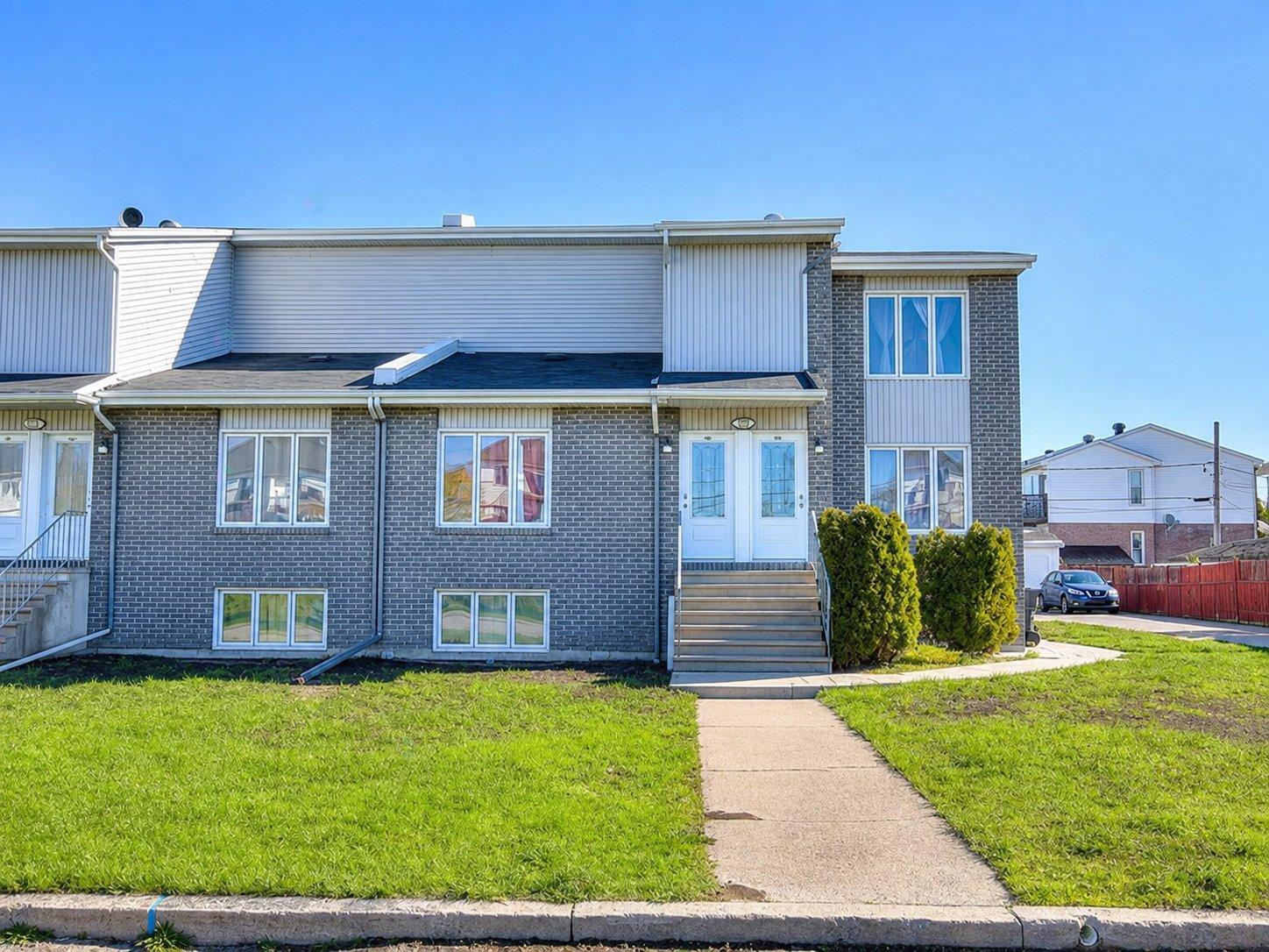 2847 Av. Paul-Émile-Borduas, #100