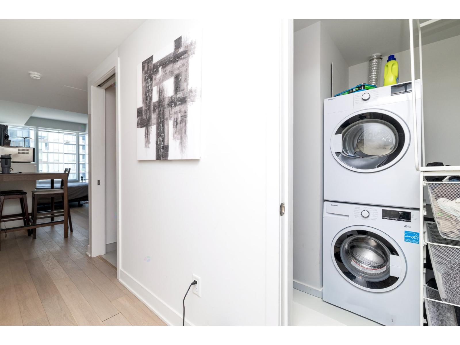 1288 Rue St-antoine O., #4206a Property Photo 12
