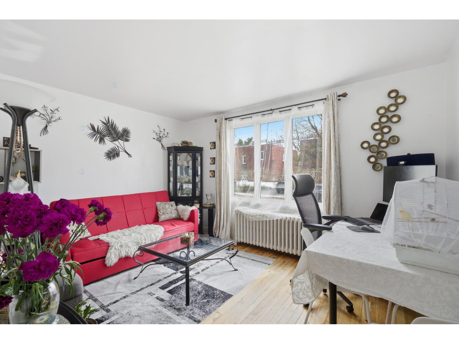 5265-5267 Av. Connaught Property Photo 3