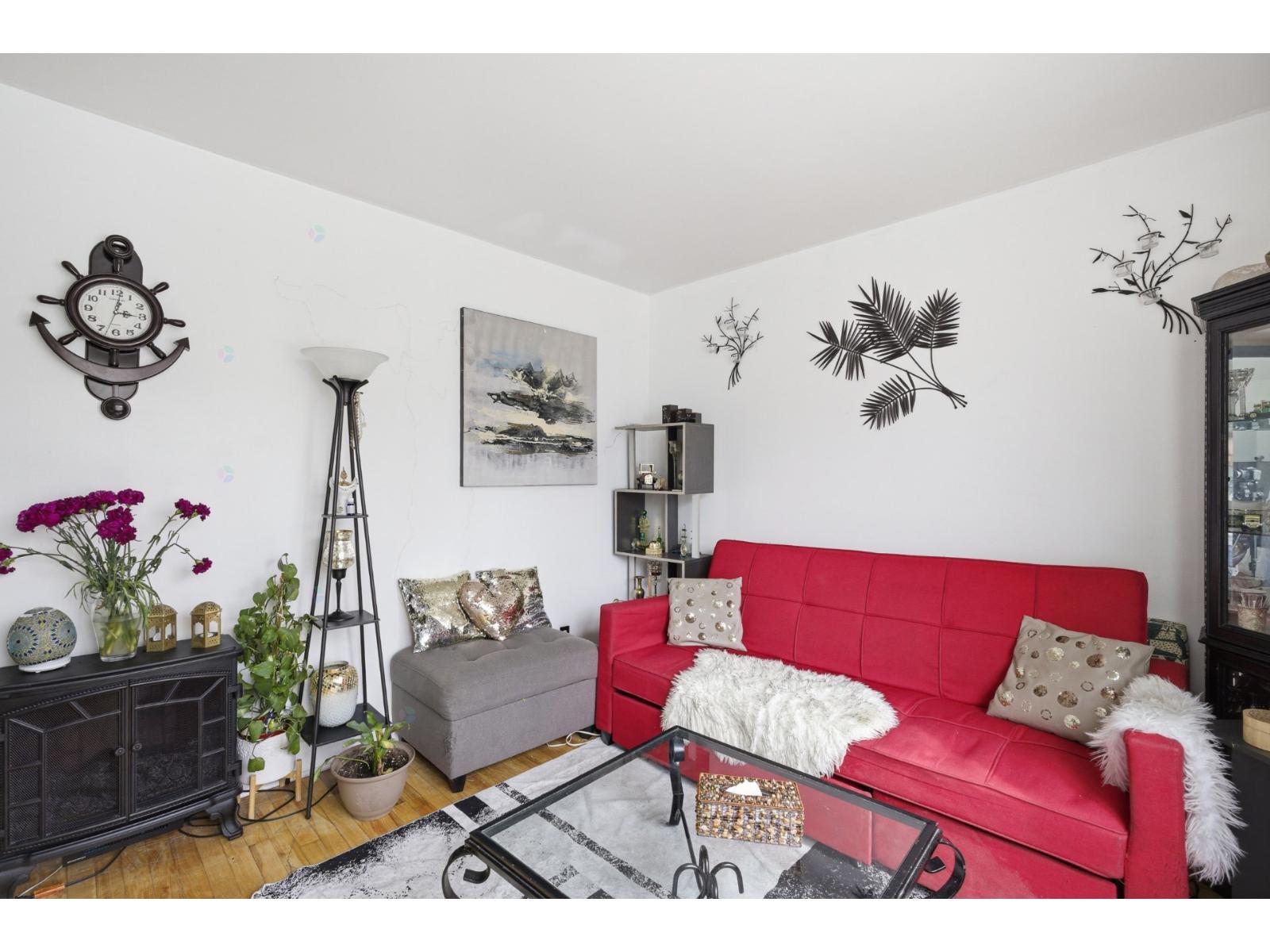 5265-5267 Av. Connaught Property Photo 4