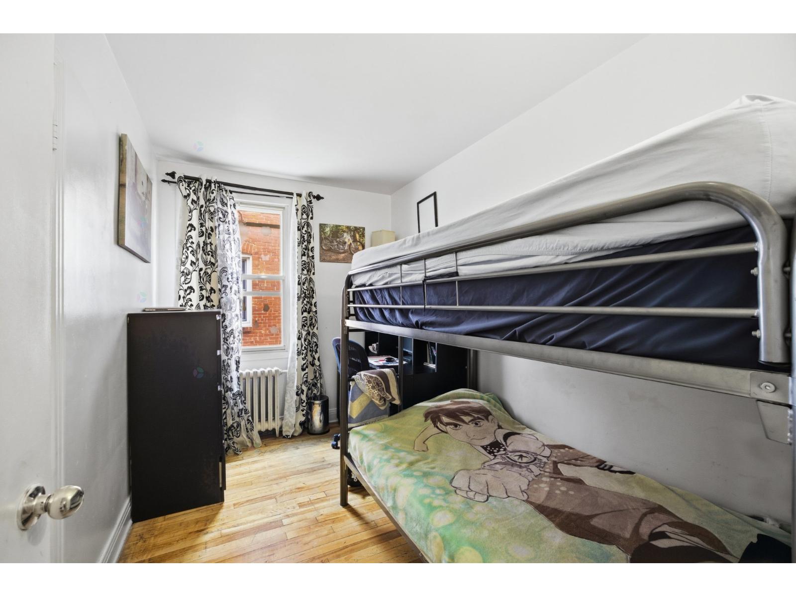 5265-5267 Av. Connaught Property Photo 7