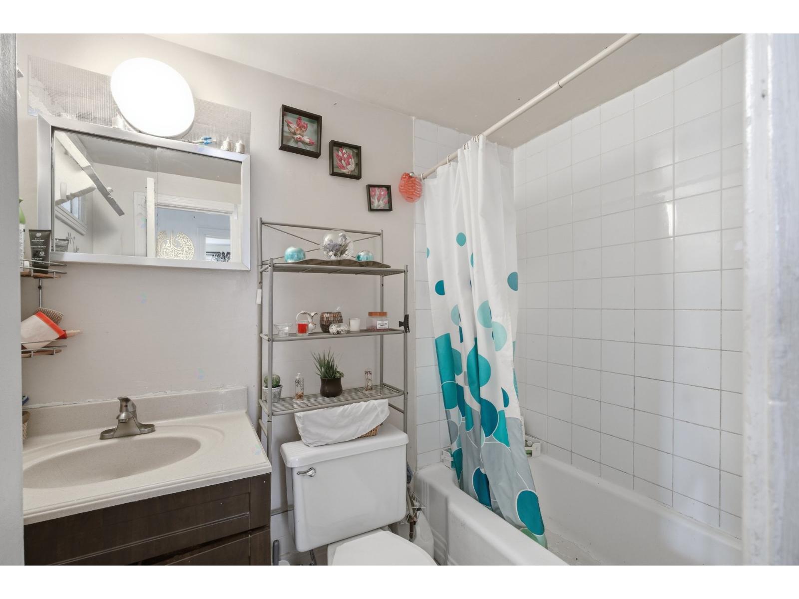 5265-5267 Av. Connaught Property Photo 14