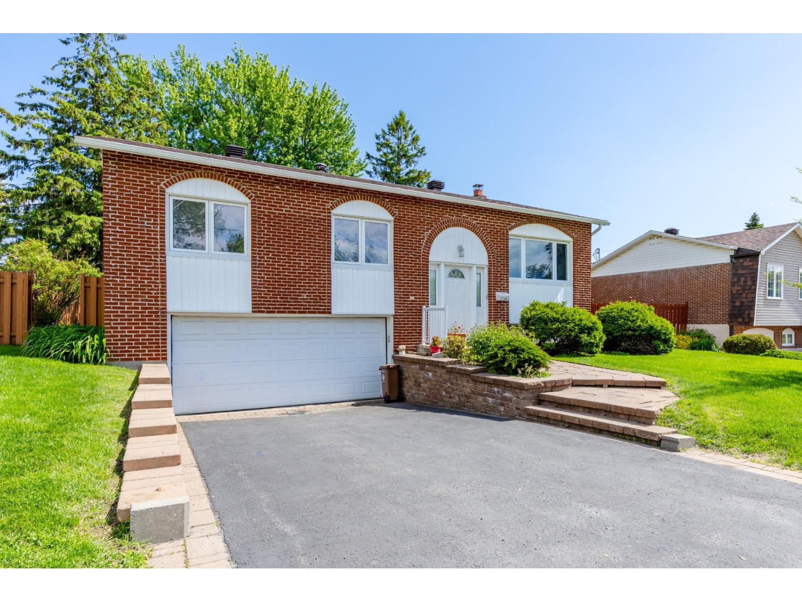 17142 Boul. Brunswick Property Photo 1