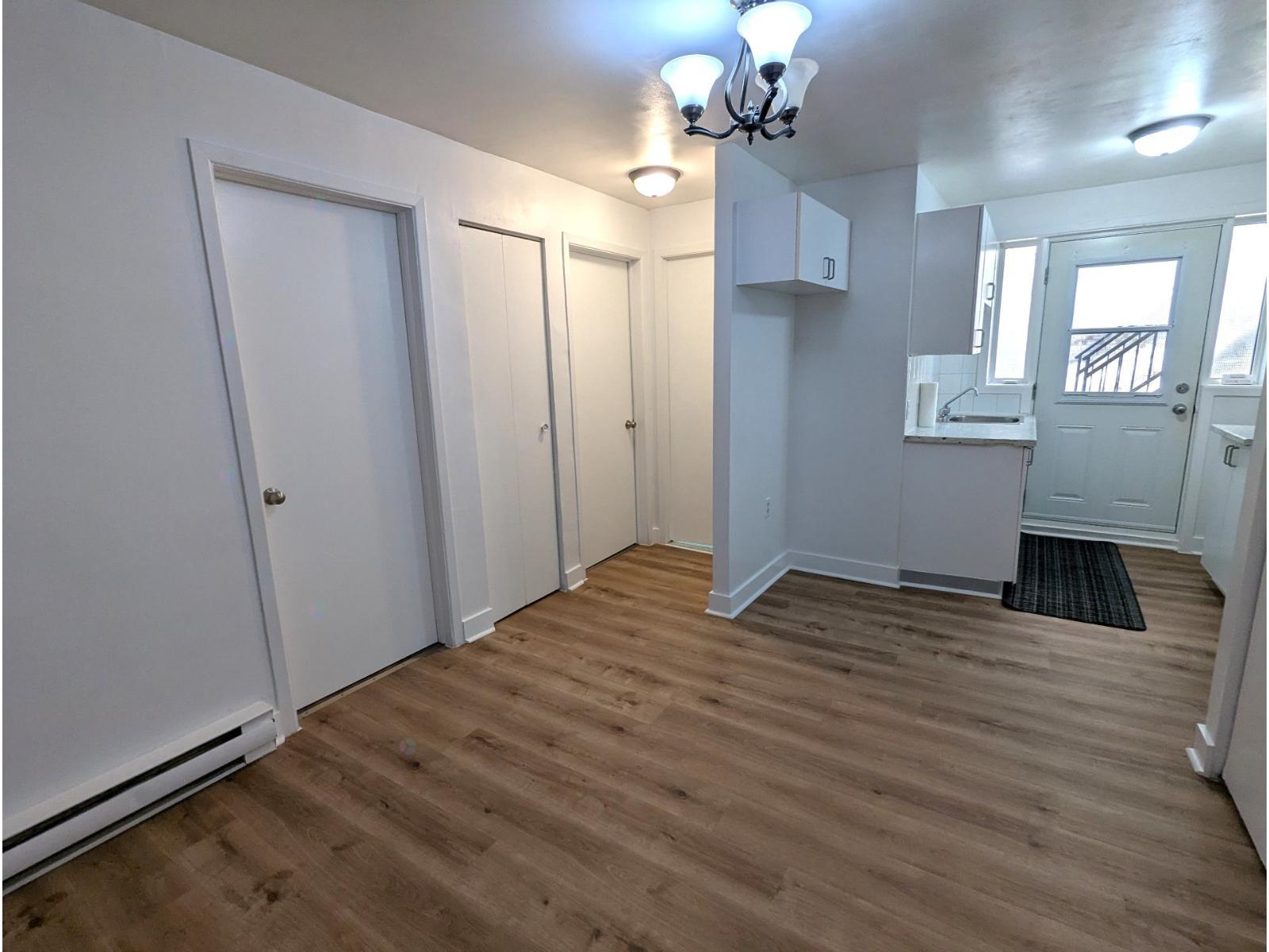 8291 Boul. Pie-ix Property Photo 7