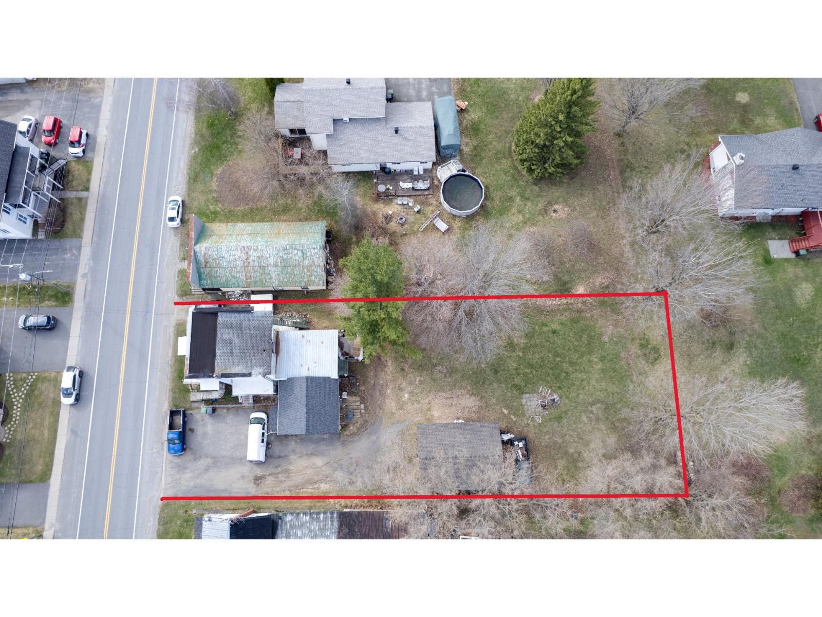 6049-6051 Rue Principale Property Photo 2
