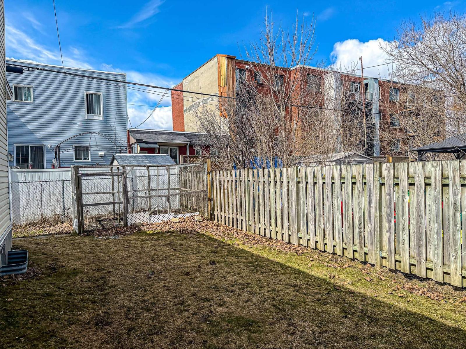 717 5e Avenue Property Photo 12