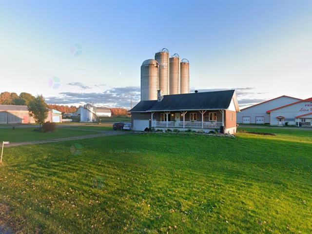 953Z-1292Z Rg Ste-Geneviève Property Photo 1