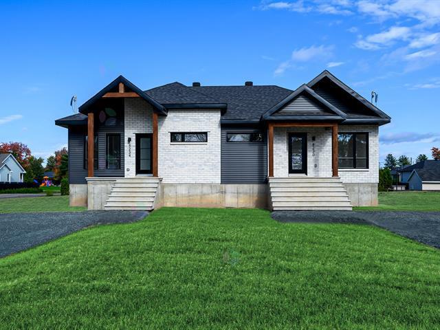 8224 Rue André-cyrenne Property Photo 1