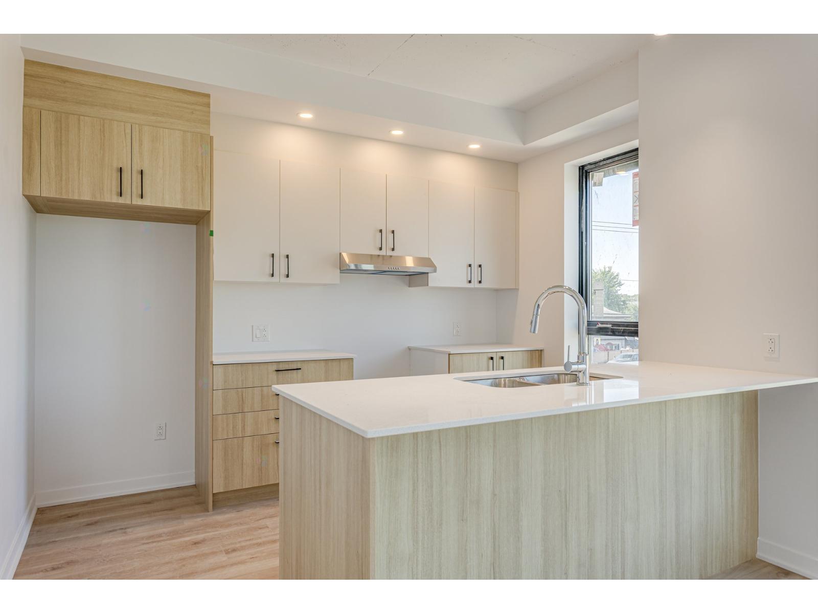 625 Rue Chicoine, #103 Property Photo 1