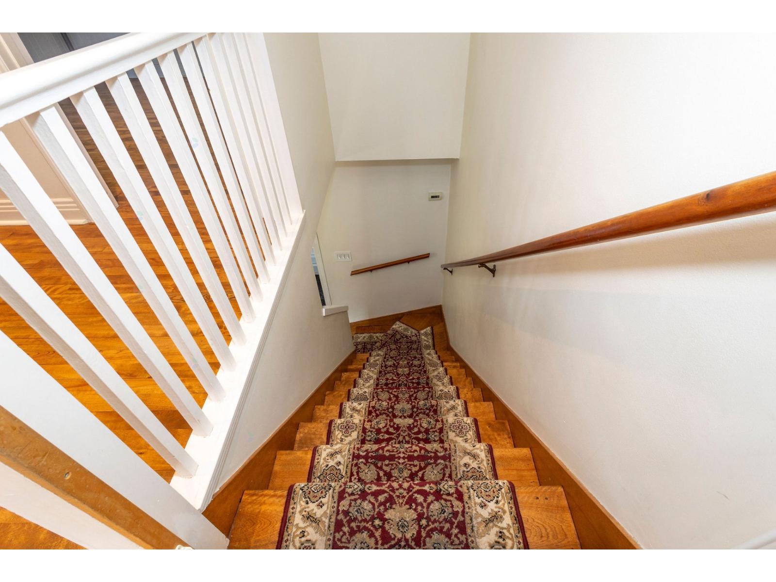 118 Boul. St-jean Property Photo 32