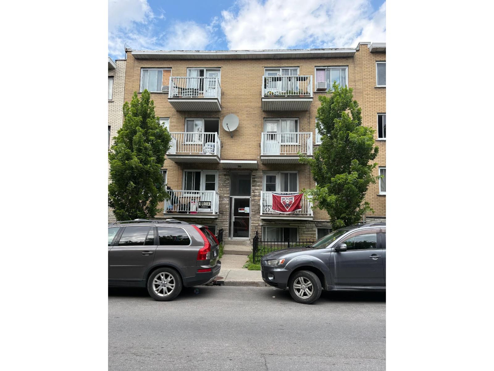 8625 Av. Champagneur, #6 Property Photo 1