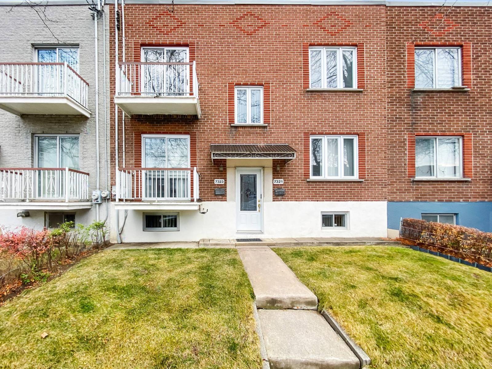 7323 Av. Papineau