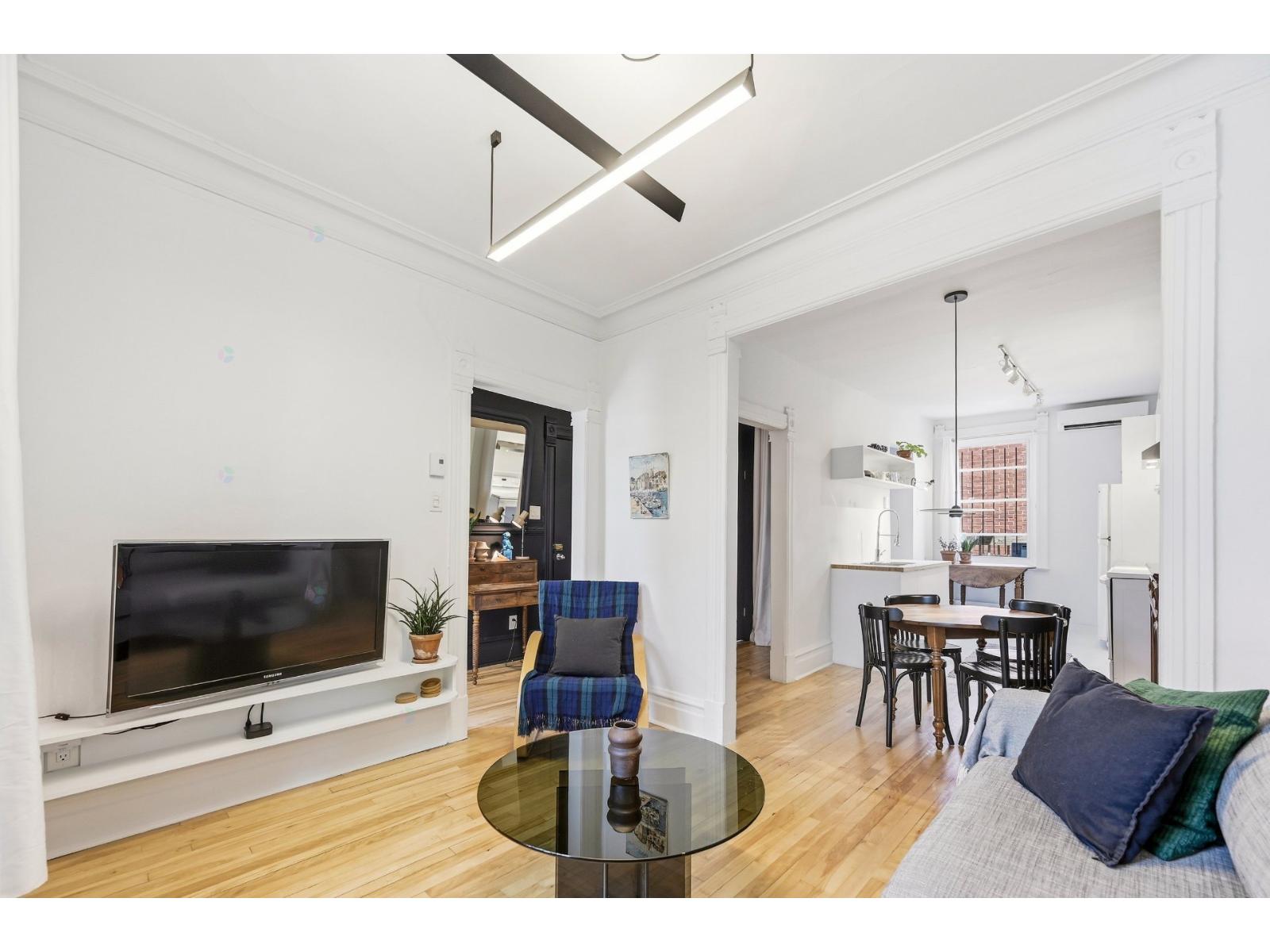 4583-4587 Rue De Mentana Property Photo 5