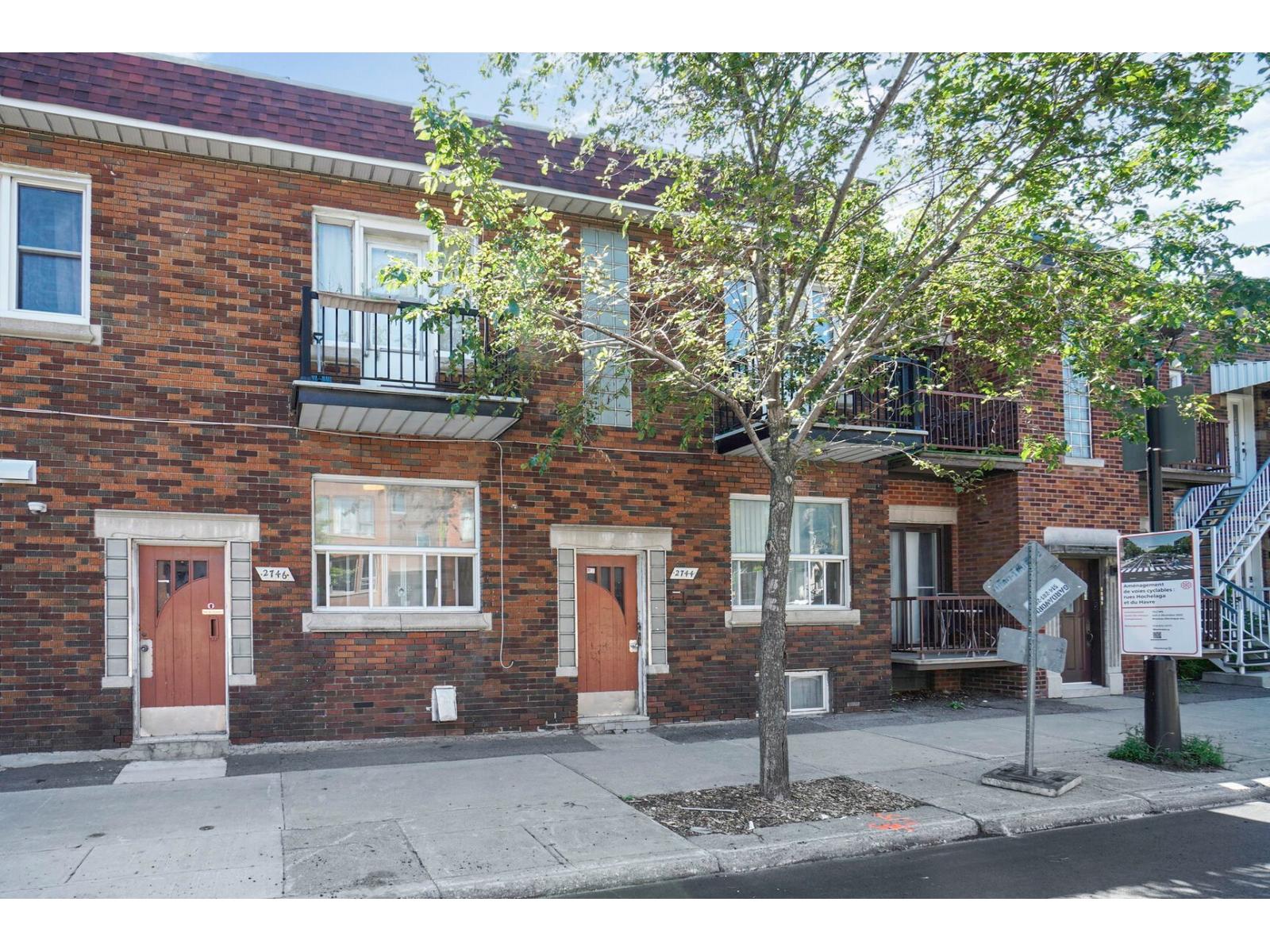 2744 Rue Hochelaga Property Photo 1
