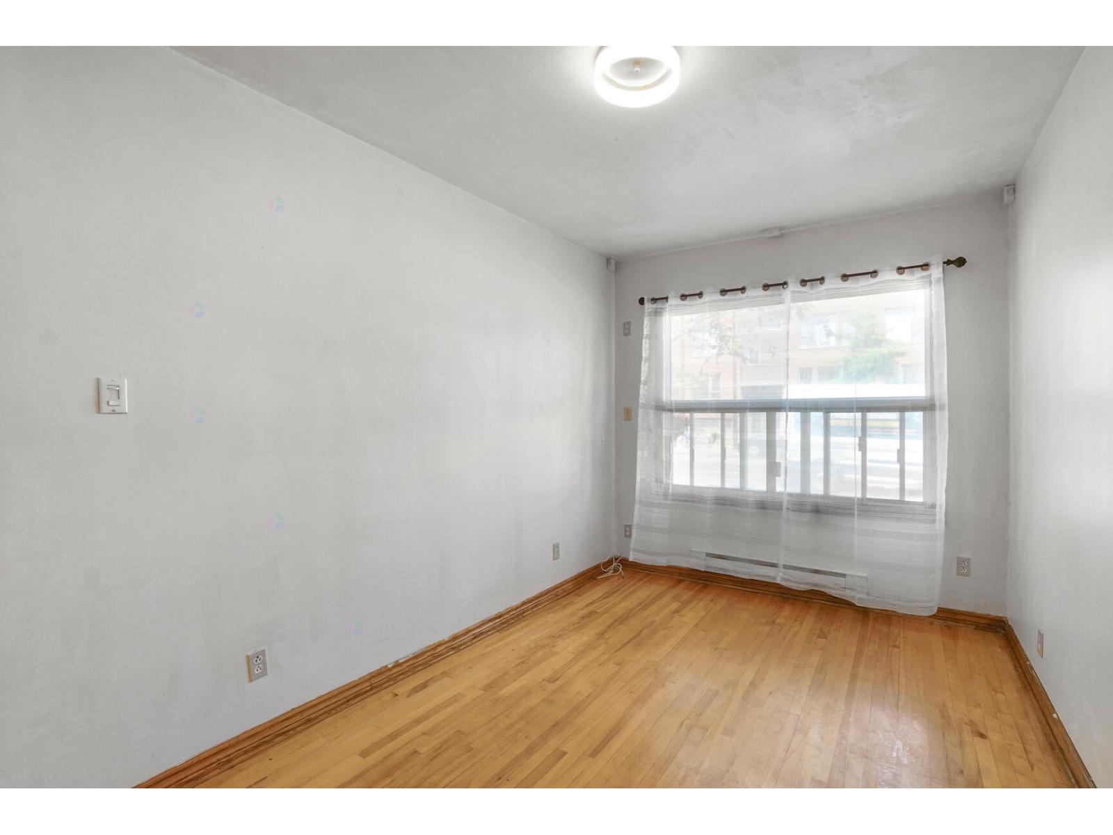 2744 Rue Hochelaga Property Photo 6