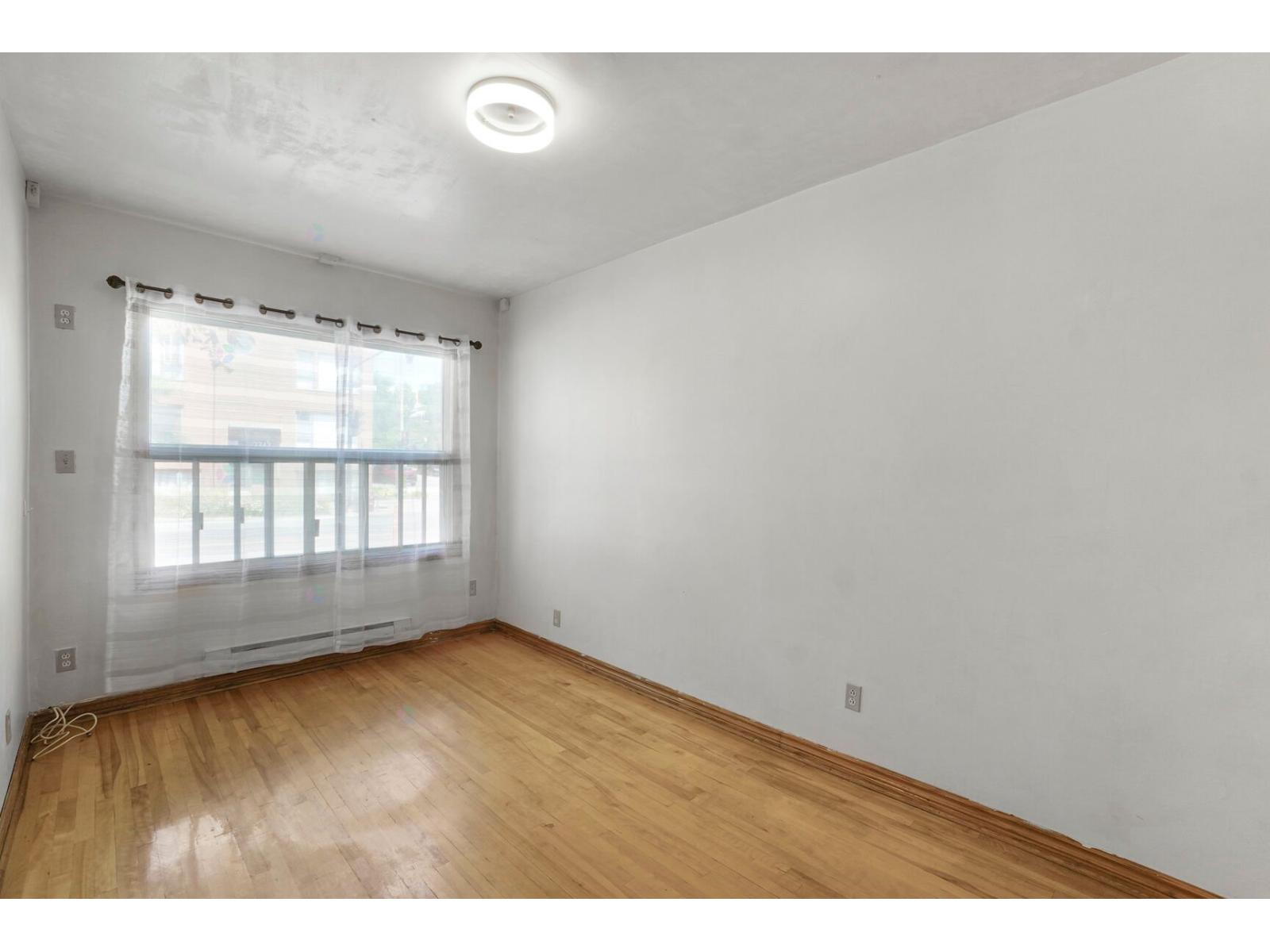 2744 Rue Hochelaga Property Photo 7