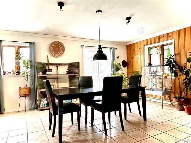 84z-84az Rue Thibault S. Property Photo 6