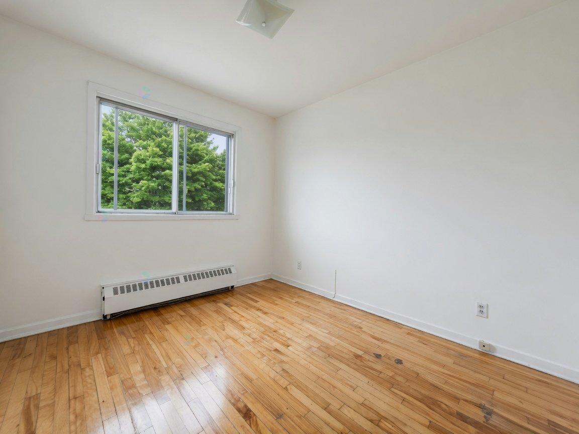 2150 Boul. Keller, #9 Property Photo 6