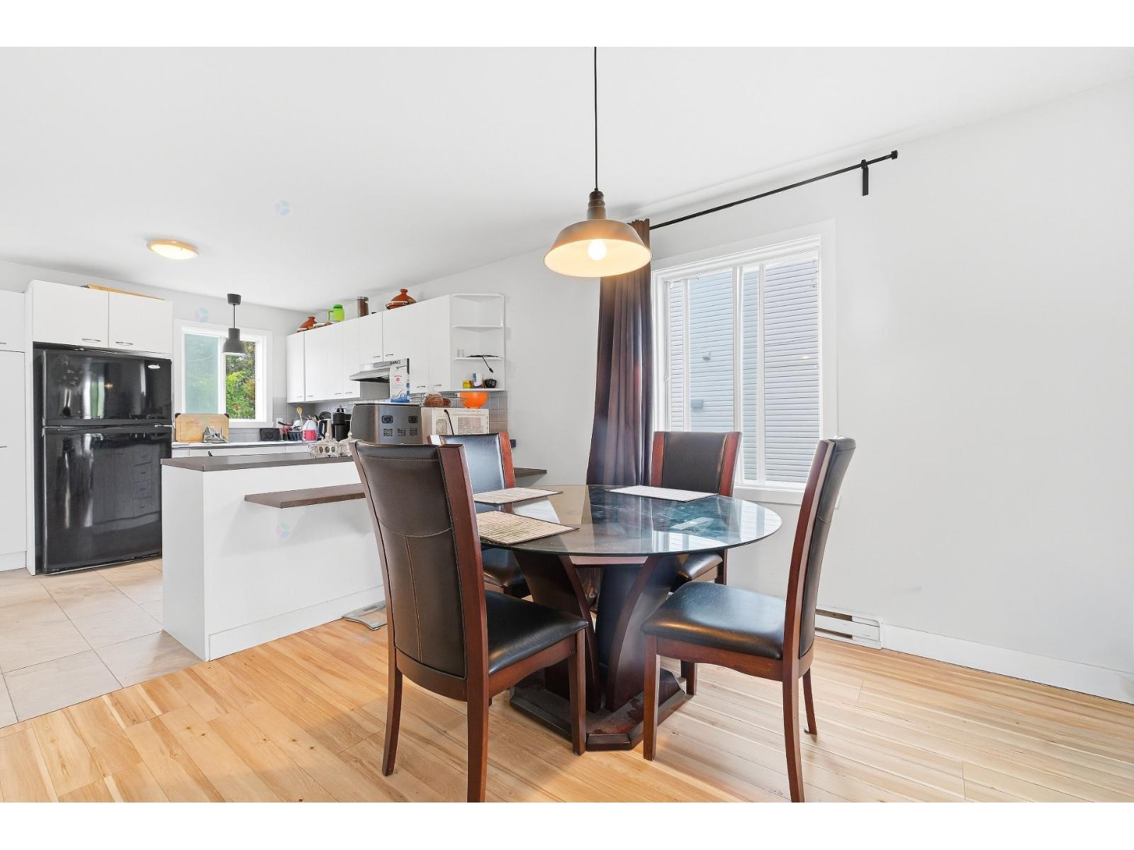3803-3825 Boul. St-laurent Property Photo 15