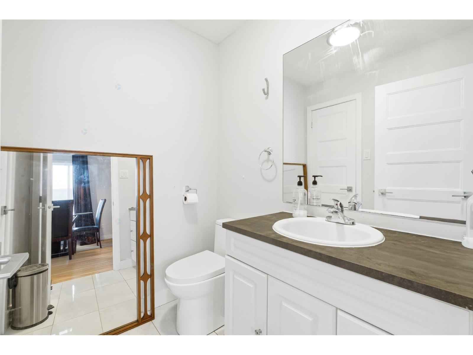 3803-3825 Boul. St-laurent Property Photo 16