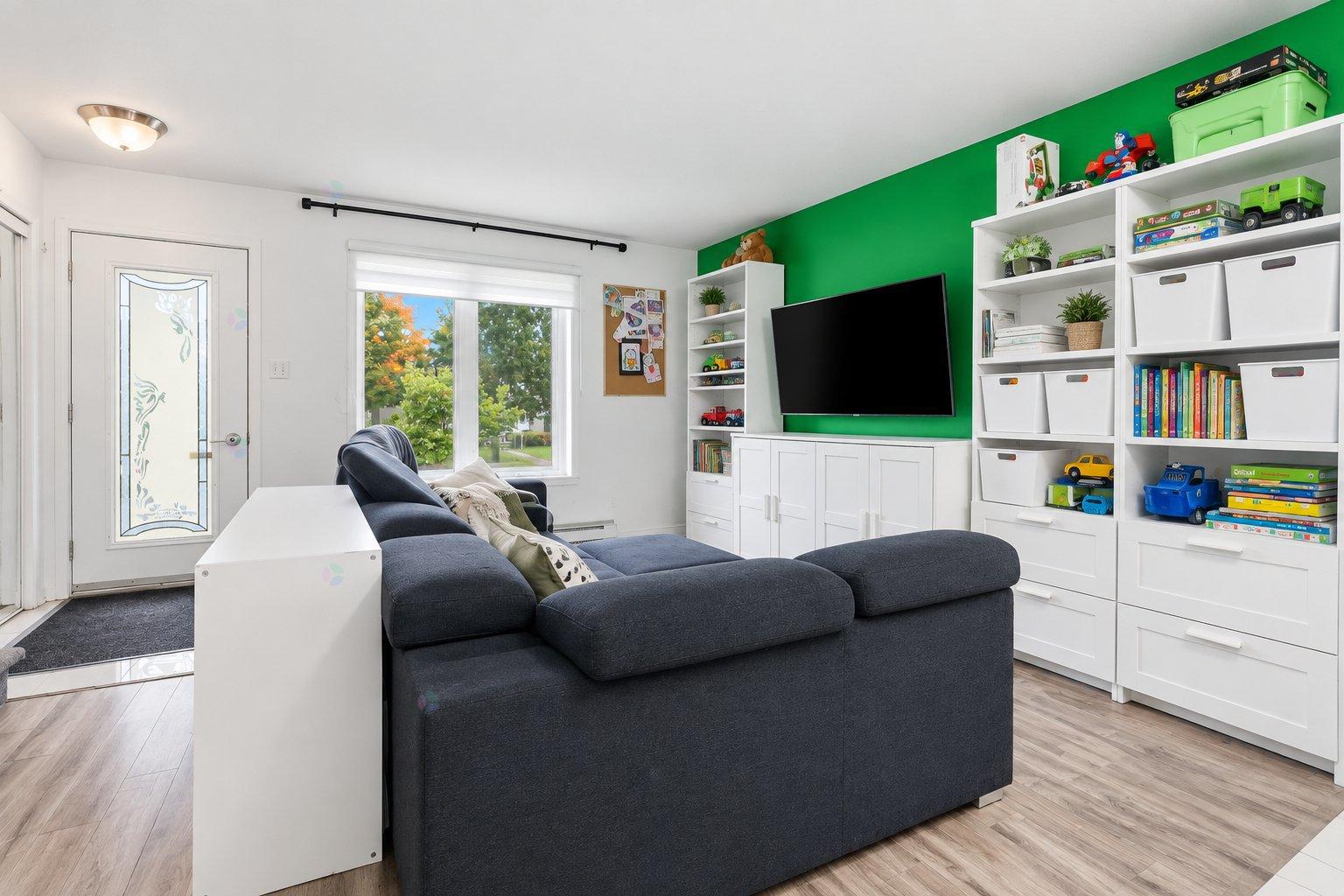 3803-3825 Boul. St-laurent Property Photo 24