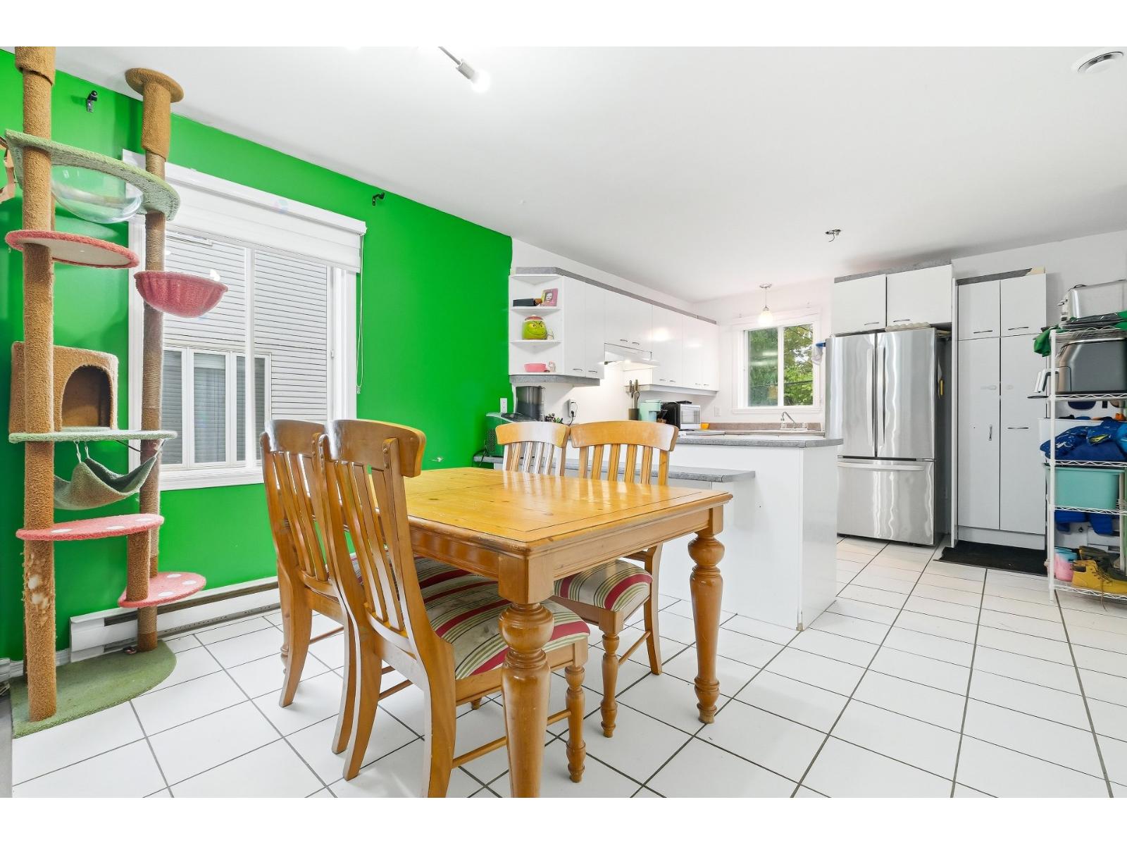 3803-3825 Boul. St-laurent Property Photo 26