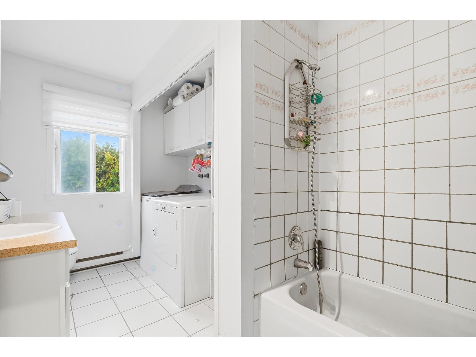 3803-3825 Boul. St-laurent Property Photo 31