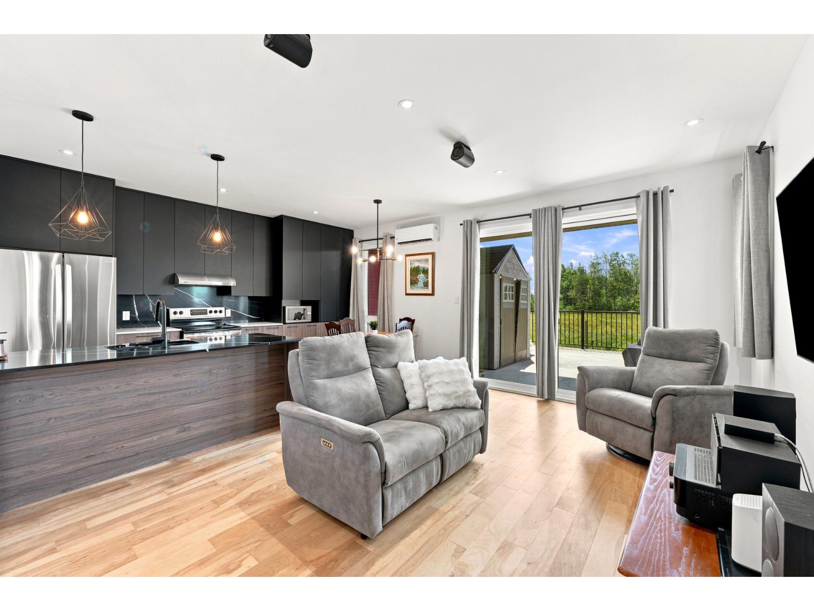 9255 Boul. De La Grande-allée, #106 Property Photo 12