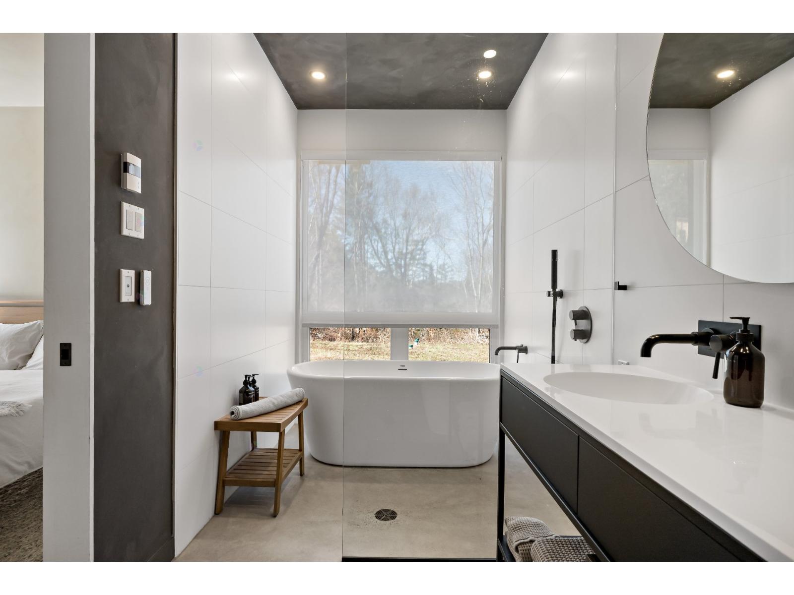 68 Ch. Des Aventuriers Property Photo 19