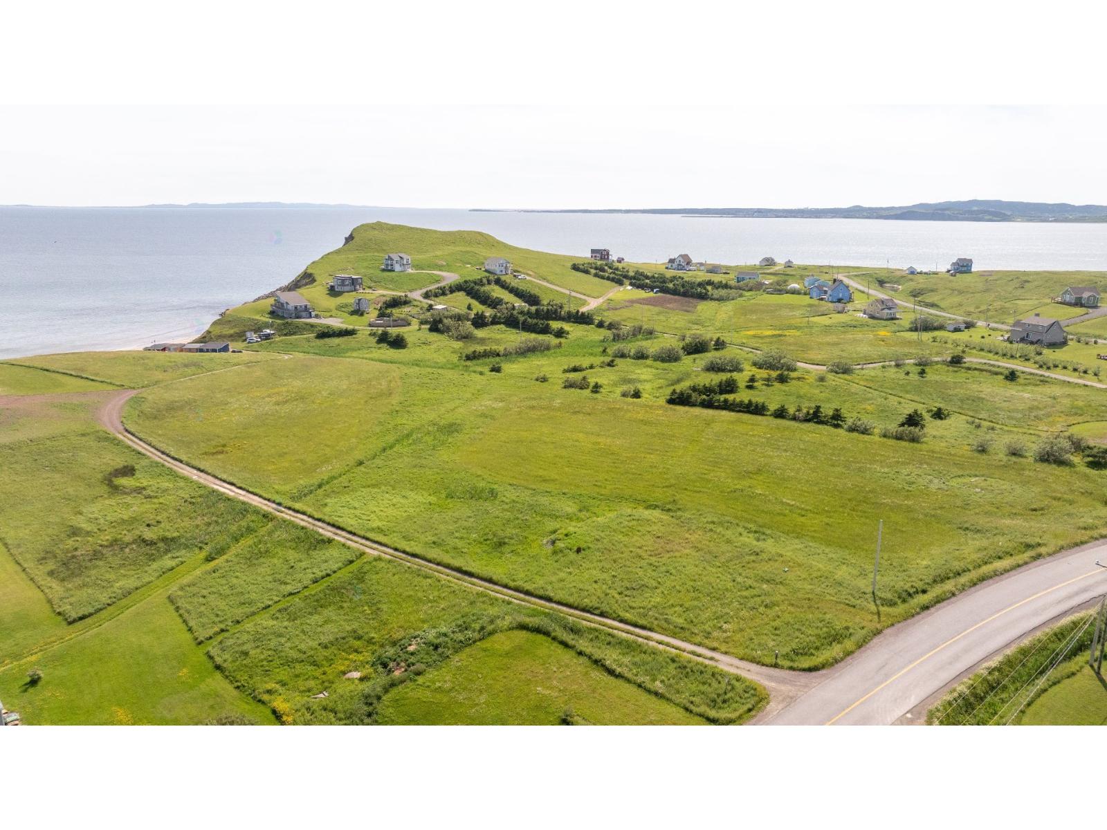 Ch. De La Pointe-basse Property Photo 3