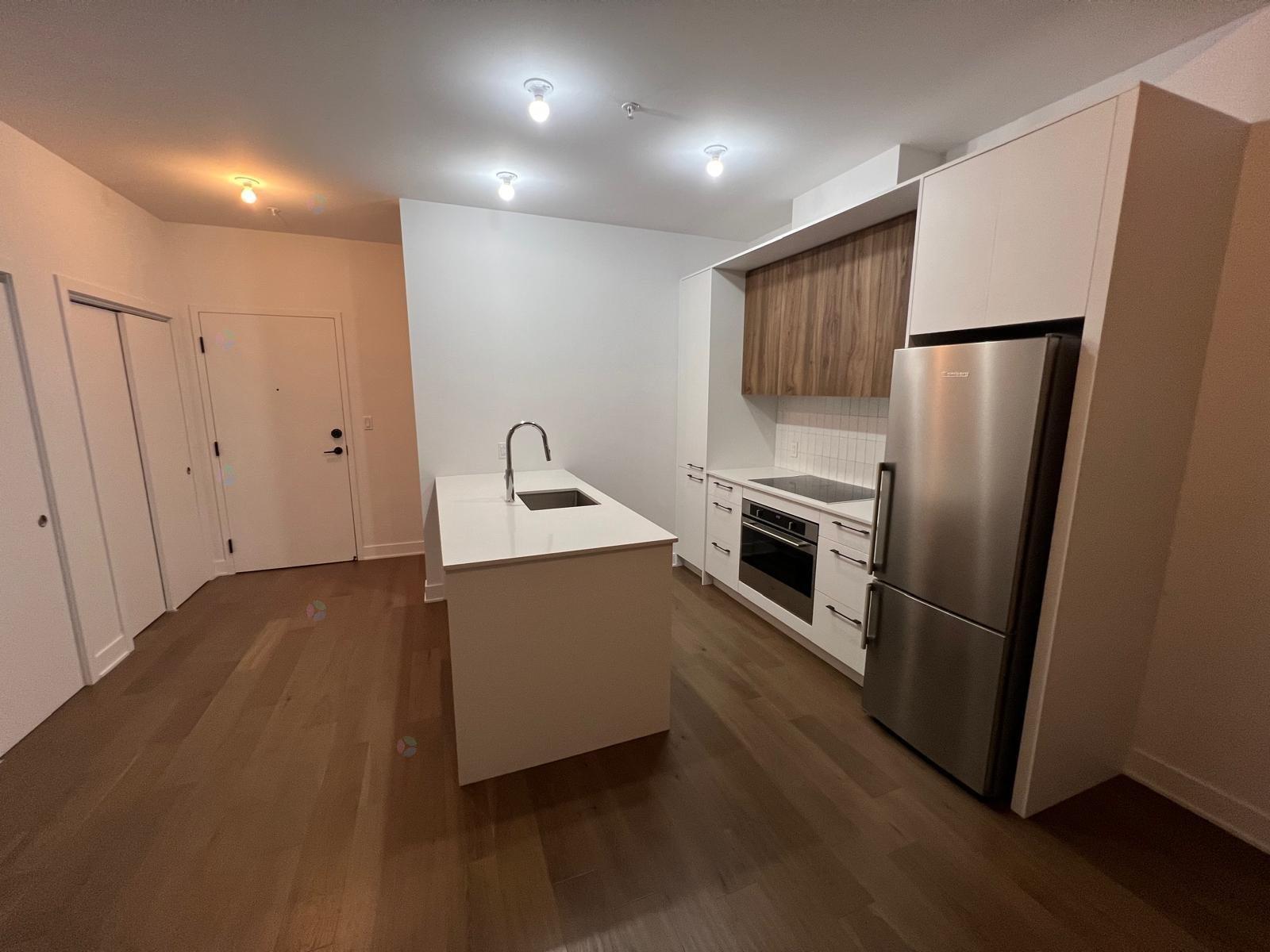 7227 Boul. Newman, #607 Property Photo 13