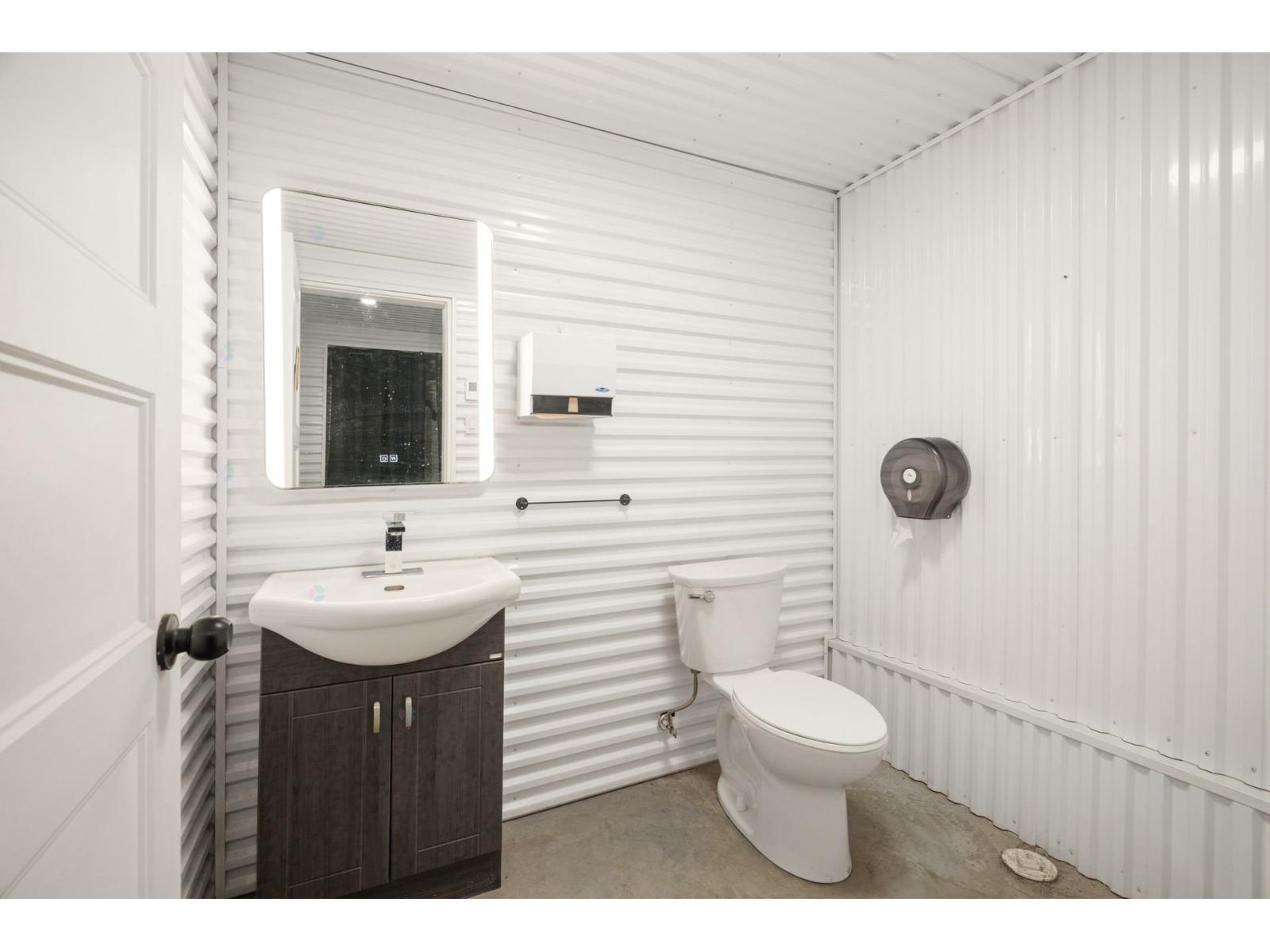 475-479 Av. Le Neuf Property Photo 28