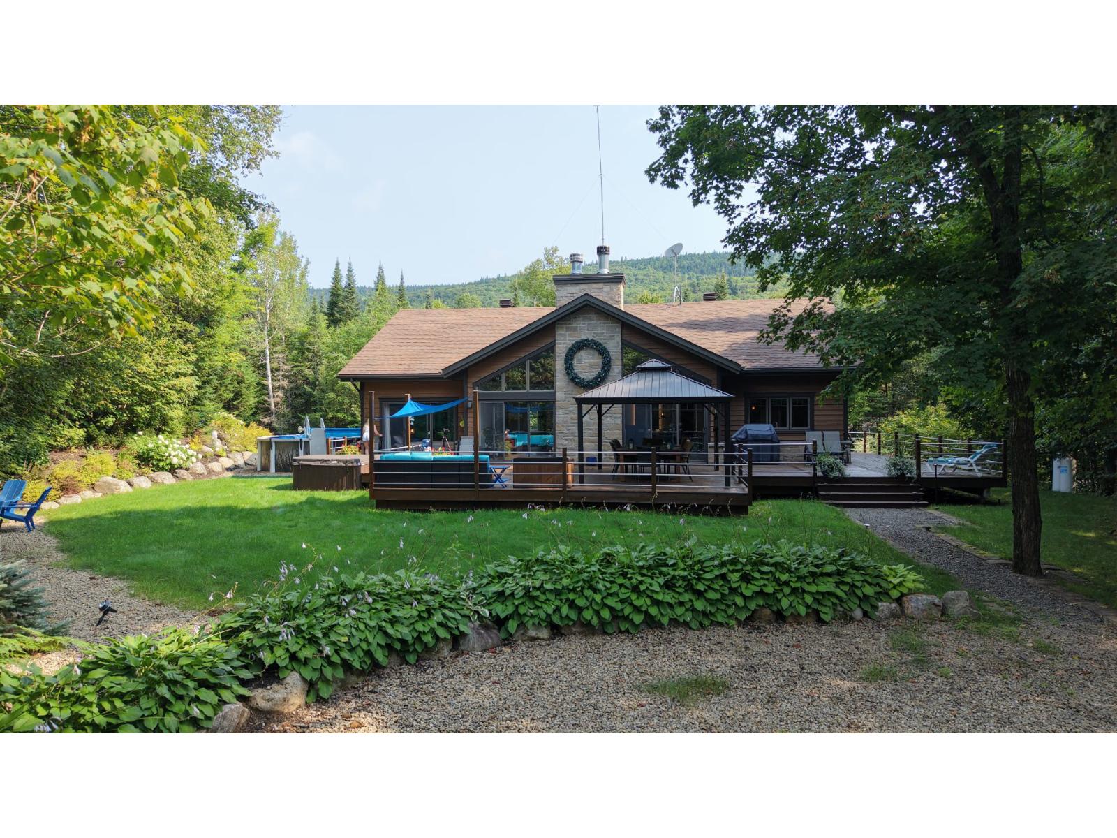 9 Ch. Barbe Property Photo 1