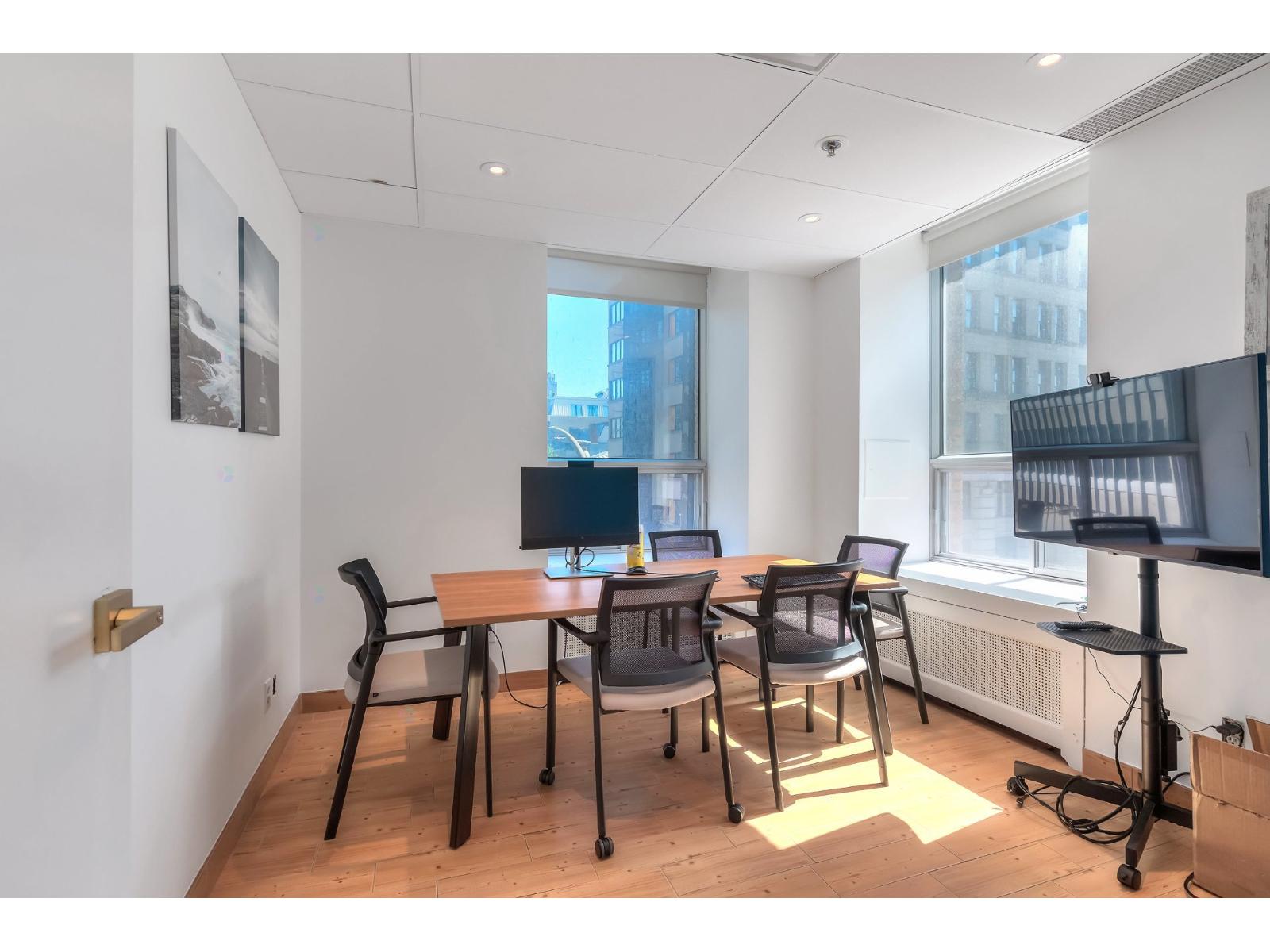510 Boul. St-laurent, #201 Property Photo 14