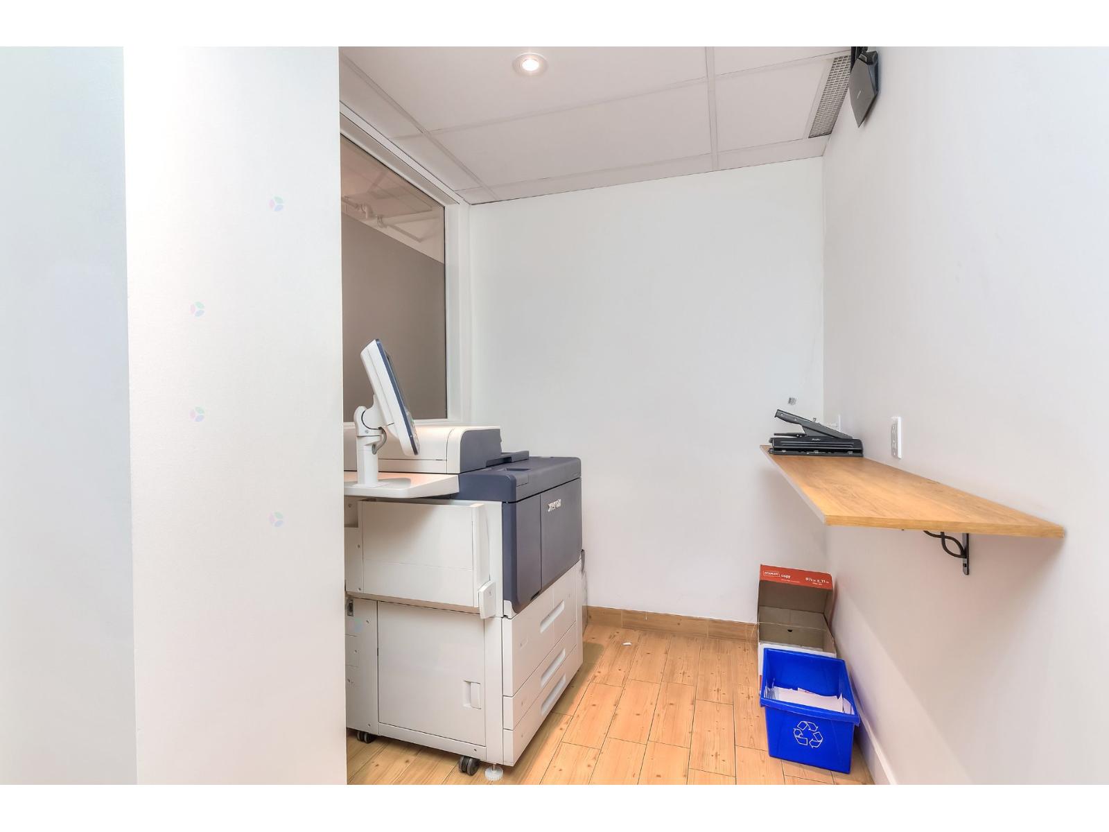 510 Boul. St-laurent, #201 Property Photo 21