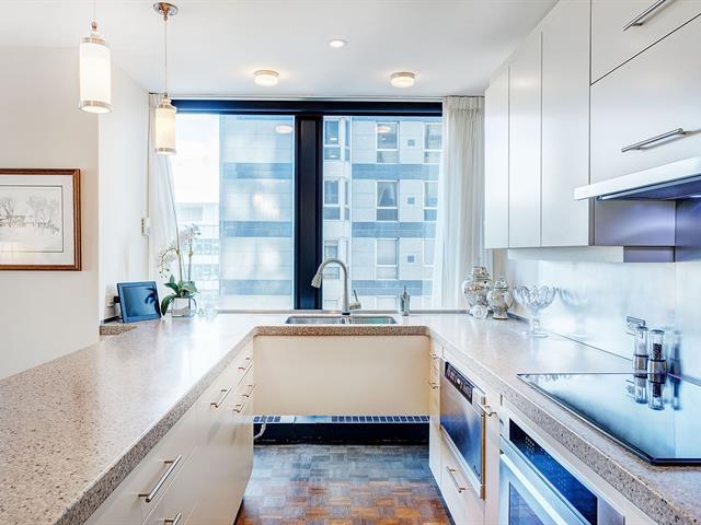 3 Rue Westmount-square, #512 Property Photo 10