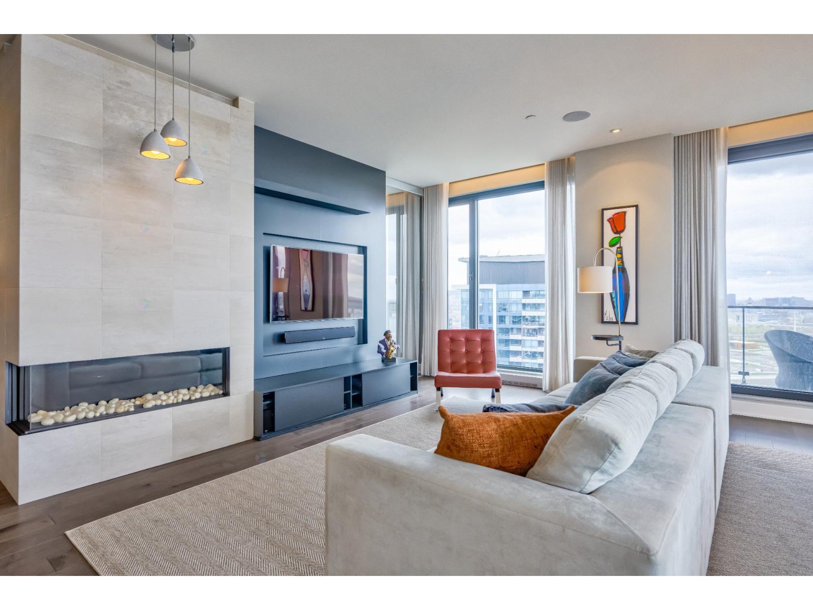 299 Rue De La Rotonde, #ph2-1 Property Photo 4