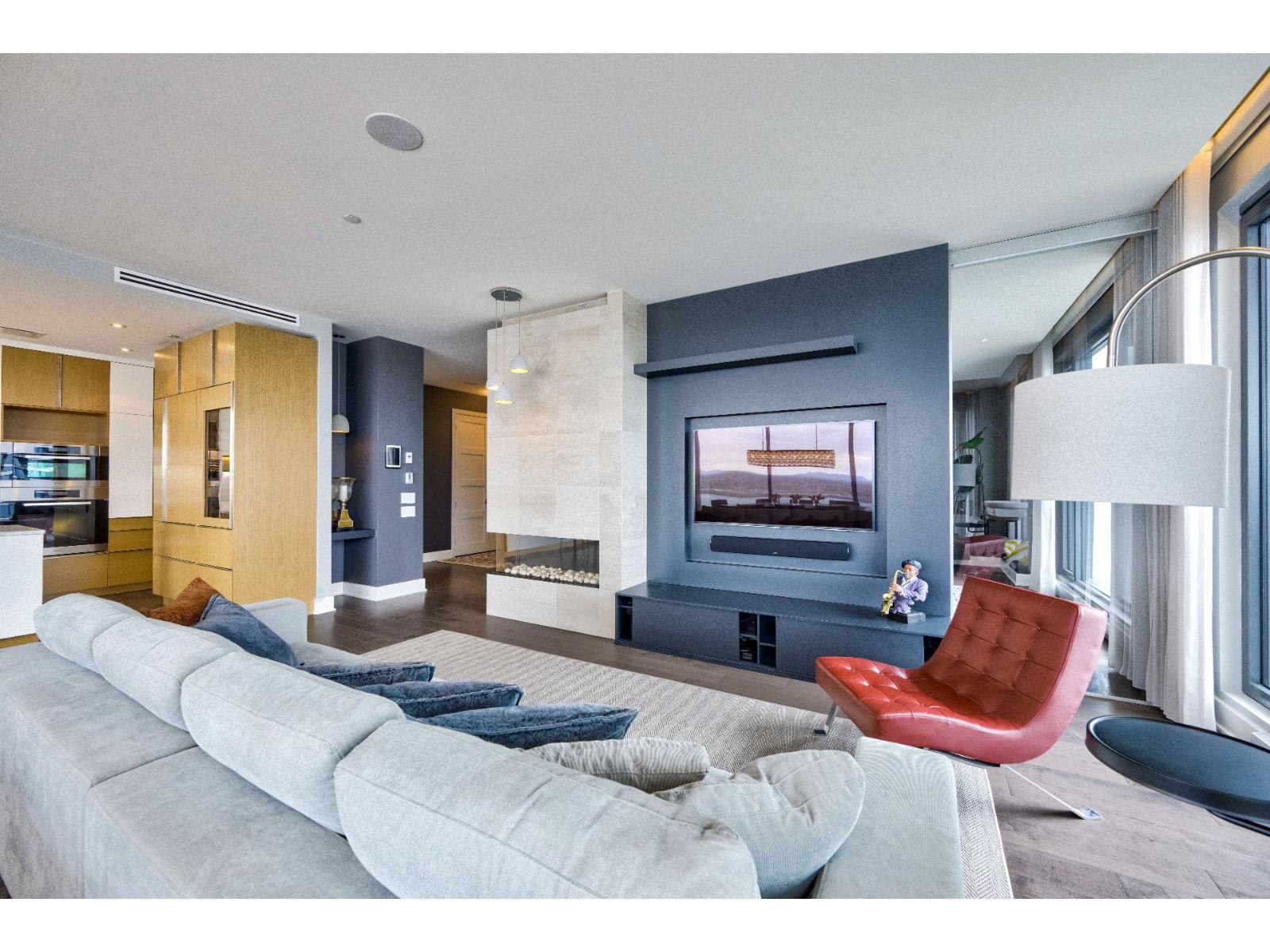 299 Rue De La Rotonde, #ph2-1 Property Photo 5