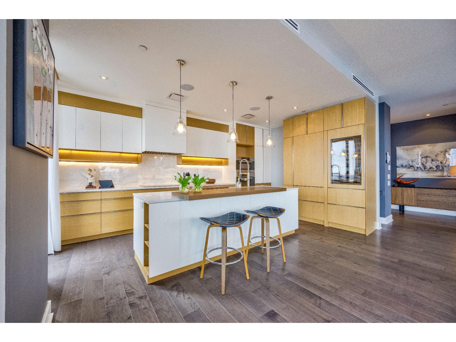 299 Rue De La Rotonde, #ph2-1 Property Photo 9