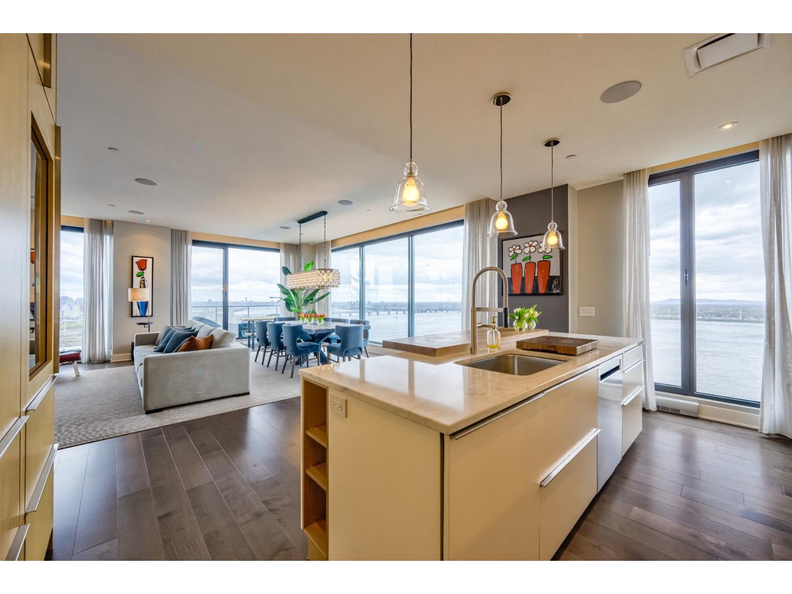299 Rue De La Rotonde, #ph2-1 Property Photo 12