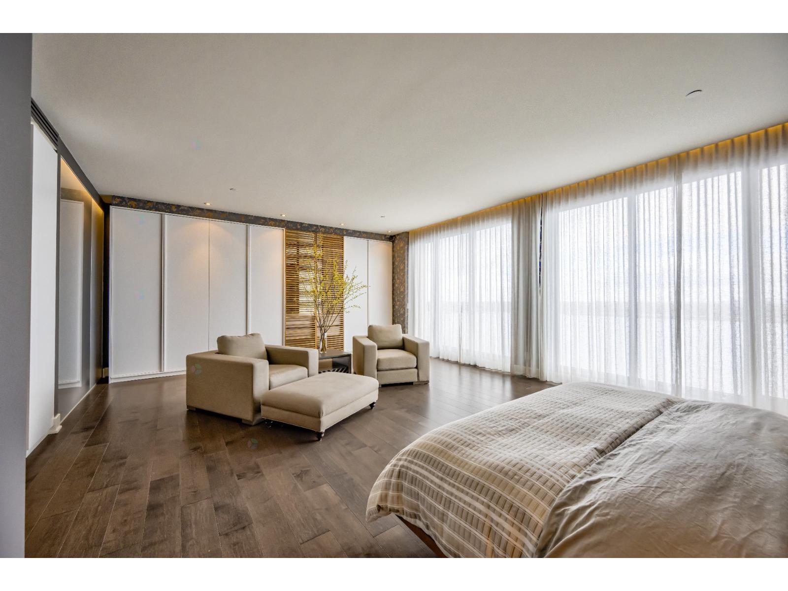 299 Rue De La Rotonde, #ph2-1 Property Photo 16