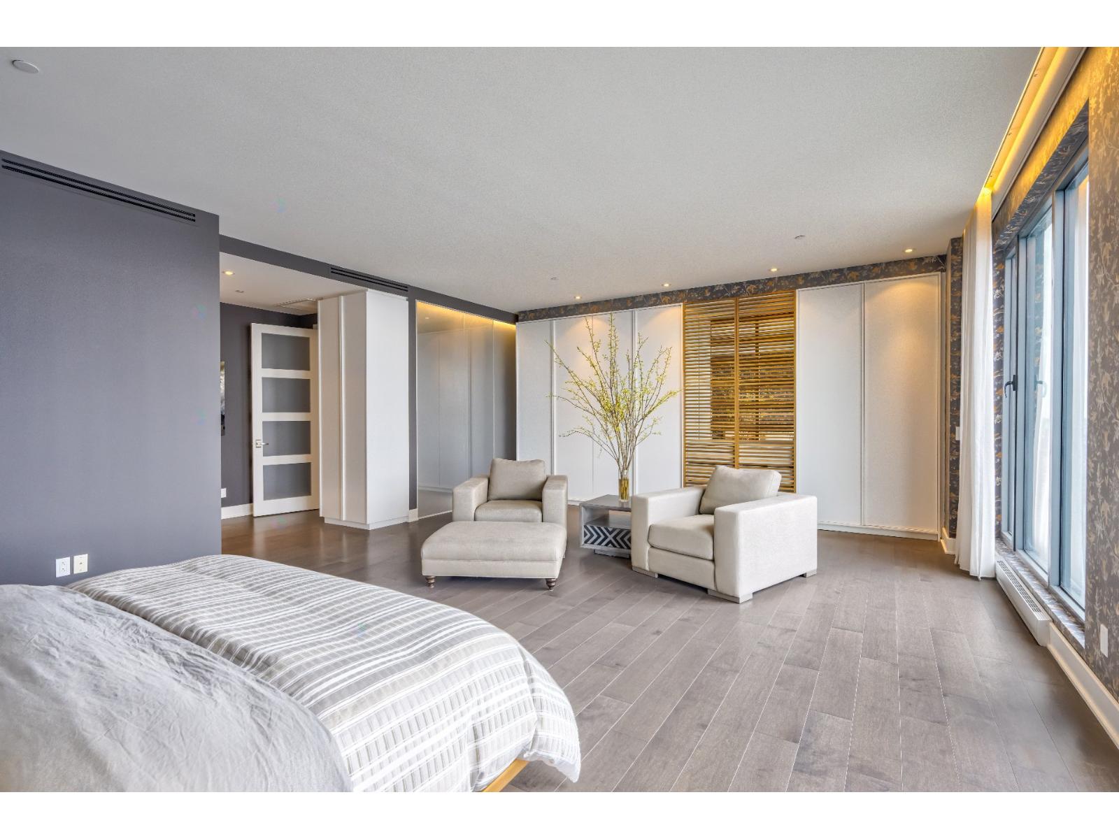 299 Rue De La Rotonde, #ph2-1 Property Photo 18