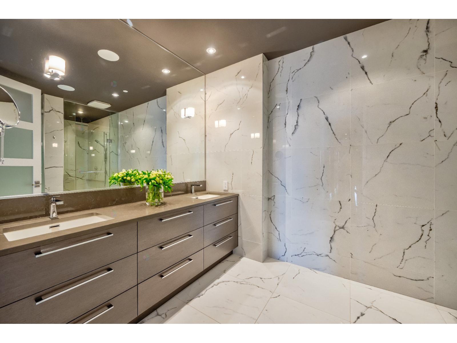 299 Rue De La Rotonde, #ph2-1 Property Photo 21